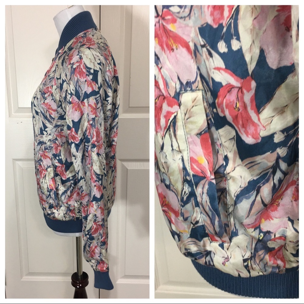 Tularosa Emma Bomber Jacket in Garden Floral - Picture 5 of 8